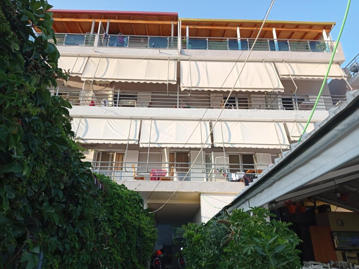 Wave N' Sea Apartments Himare Exterior photo